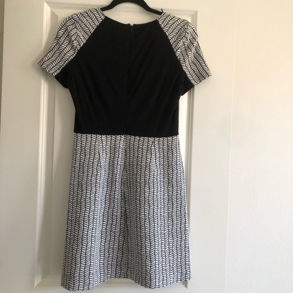 Beautiful Zara Basic dress. - Picture 4 of 5
